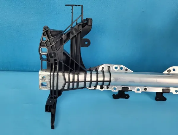 Mercedes W206 Poutre Console Cadre OEM A2066808702 image 10