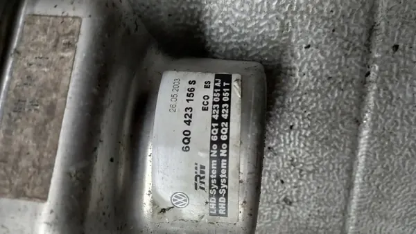 Bomba de direção assistida VW Polo IV 1.2B HB 6Q0423156S image 2