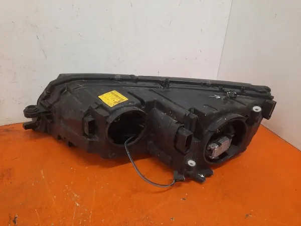 SKODA OCTAVIA 3 2014-2018 Farol Direito Halógeno 5E1941016 image 7