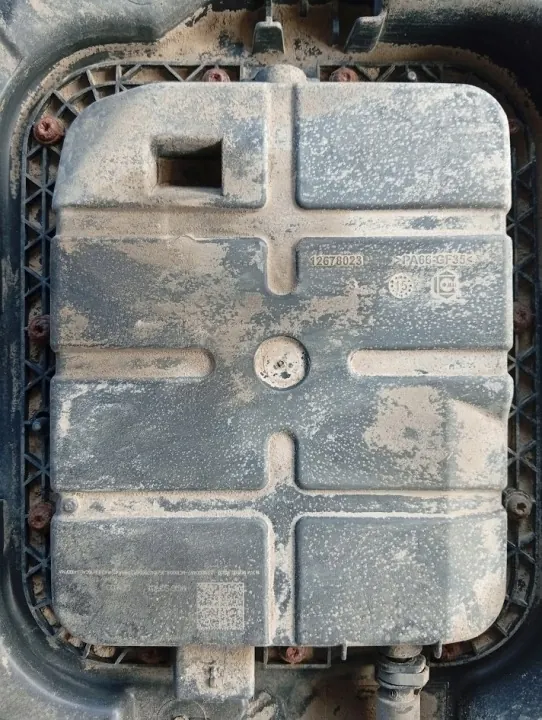 Peugeot 208 AdBlue-tank OEM 9812914780 Gebruikt image 3