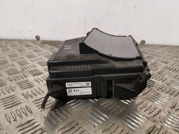 Pantalla HUD Lexus NX OEM FBZ4039 - Usado image 4