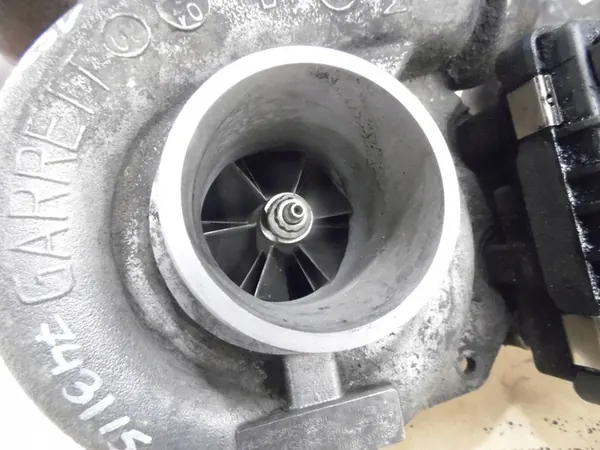 Mercedes W211 280 CDI Turbo A6480960199 image 3