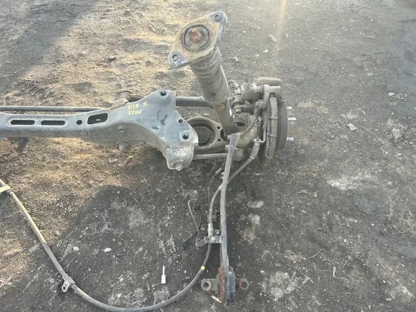Kia Sportage III Rear Suspension 55410-3U800 image 4