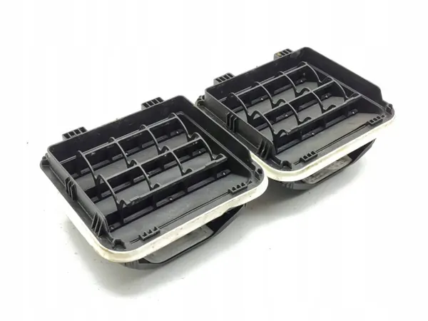 Hyundai Ioniq 2022 Bakre stötfångare ventilationsgallret set OEM AMD185314 image 5