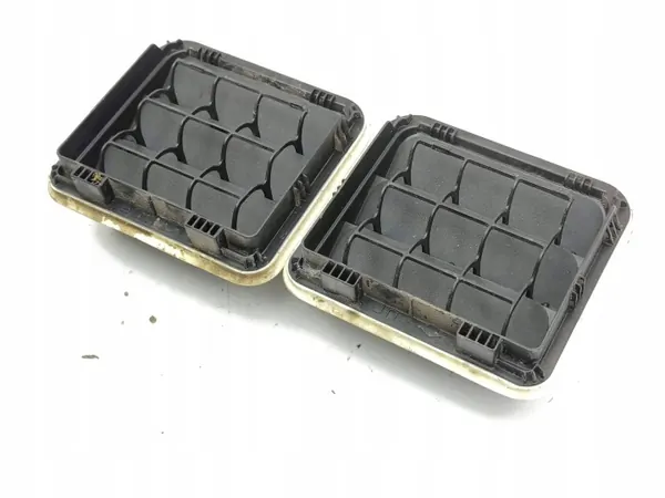 Hyundai Ioniq 2022 Bakre stötfångare ventilationsgallret set OEM AMD185314 image 7