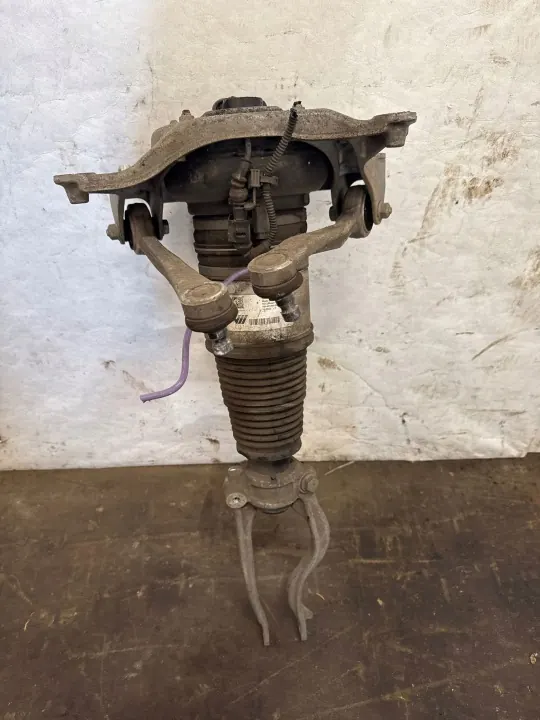 Porsche Macan Frontstoßdämpfer OEM 95B616039R image 3