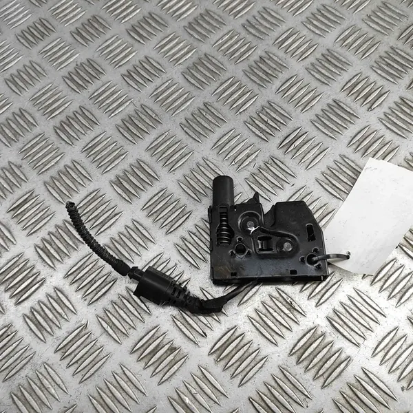 Voorkap slot Audi A3 S3 8V 2015 image 3