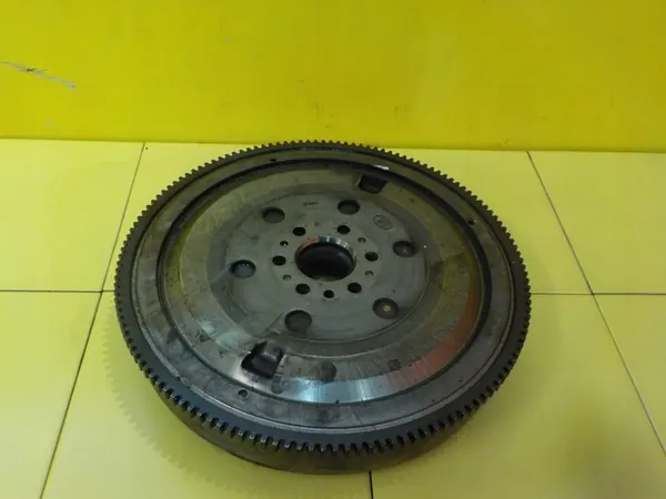 Kaksoismassaväkä OPEL ASTRA J ZAFIRA B INSIGNIA 1.4 T image 2