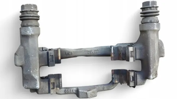 Jarrusatulan kiinnike taka-oikea OEM Toyota Corolla image 3