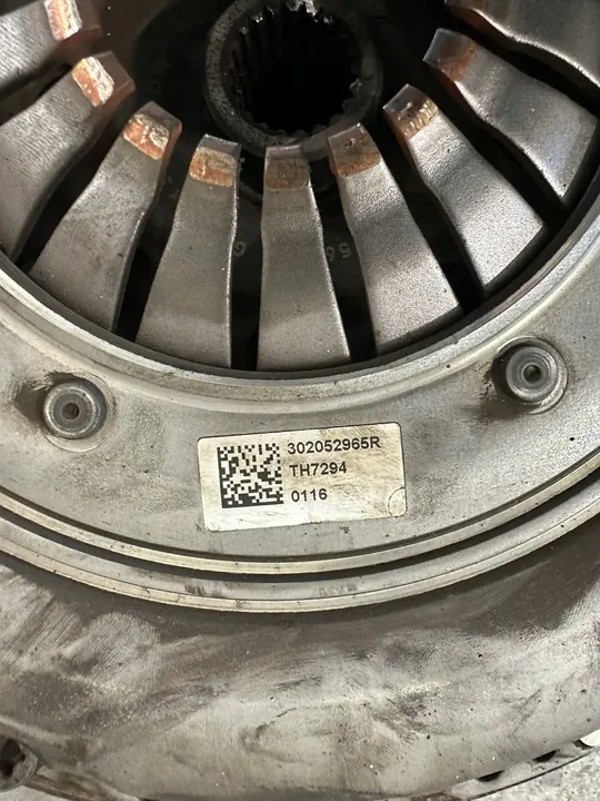 TRAFIC VIVARO III 1.6 KIT DE EMBREAGEM 123101986R image 2