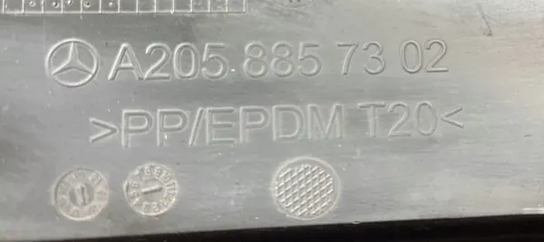 MERCEDES C-KLASA W205 AMG Grille de Pare-Chocs Avant Droit A2058857302 image 4