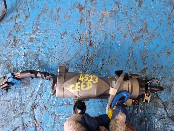 KIA CEED I 06-12 Startschakelaar Compleet Sleutel image 4