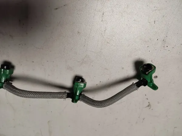 Injectoren retourleiding Peugeot 308 1.6 HDI image 3