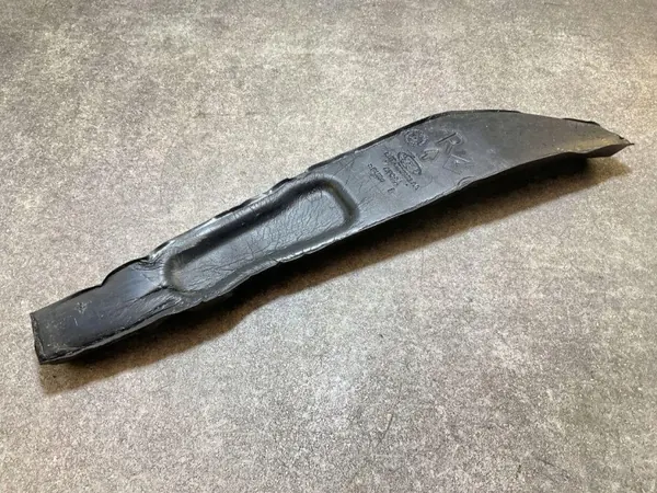 Guardabarros OEM L1TBS16E560AA para Ford 1.0L image 2