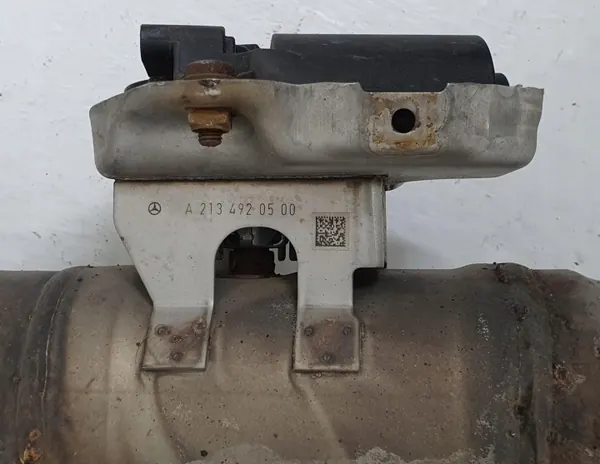 Mercedes Uitlaatdemper OEM A2134918400 Gebruikt image 5