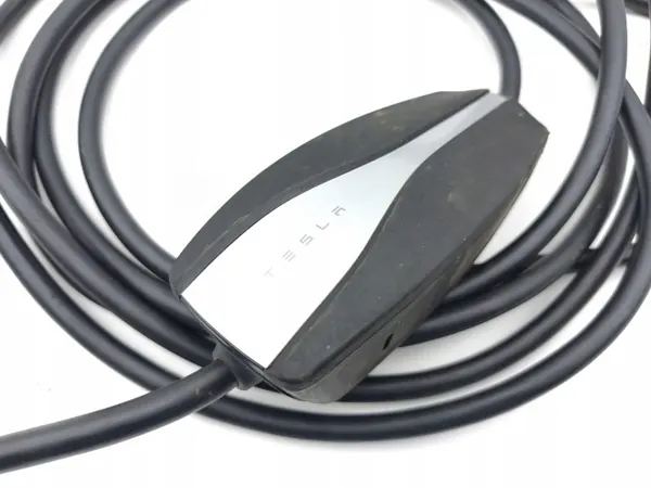 Tesla OEM 112125400G EV-latauskaapeli - Käytetty image 3
