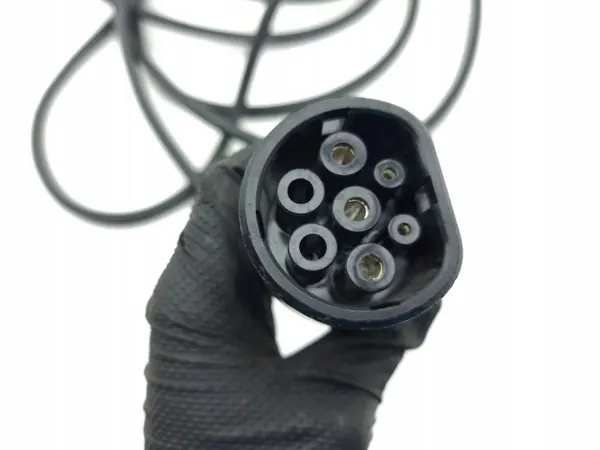 Tesla OEM 112125400G EV-latauskaapeli - Käytetty image 7