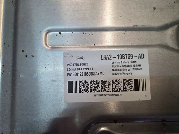 Jaguar Akku OEM L8A2-10B759-AD 49Ah Käytetty image 7