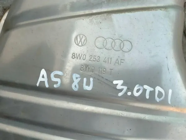 OEM 8W0253411AF Audi A5 8W 3.0TDI Silenciador Central image 3