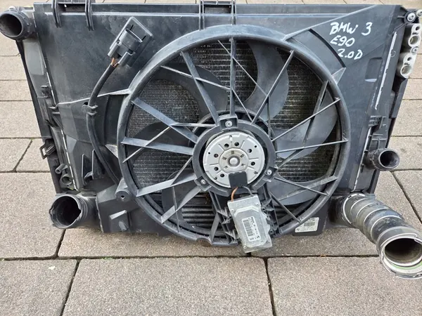 BMW 3 E90 E91 2.0D Conjunto de Radiador con Ventilador image 5