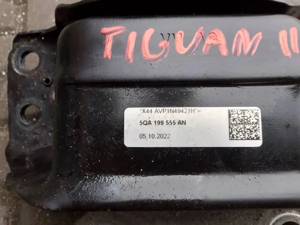 Support de boîte OEM 5QA199555AN pour VW Tiguan II 2.0 TDI image 3