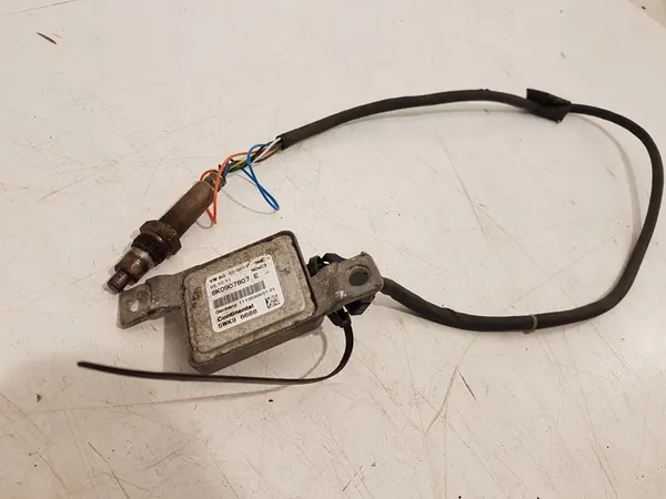 Sensor Lambda Volkswagen 8K0907807 image 2