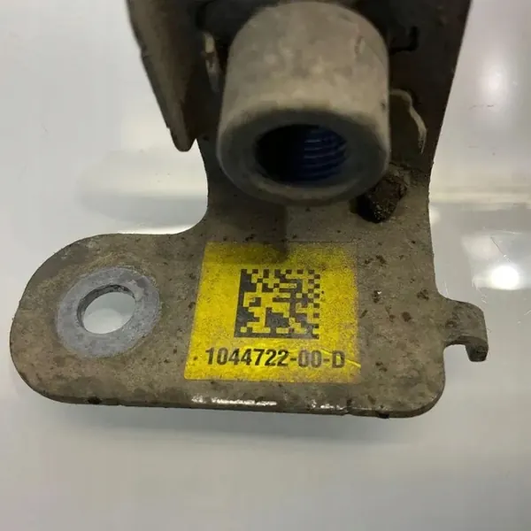 Câble de frein Tesla OEM 1044722-00-D - Occasion image 3