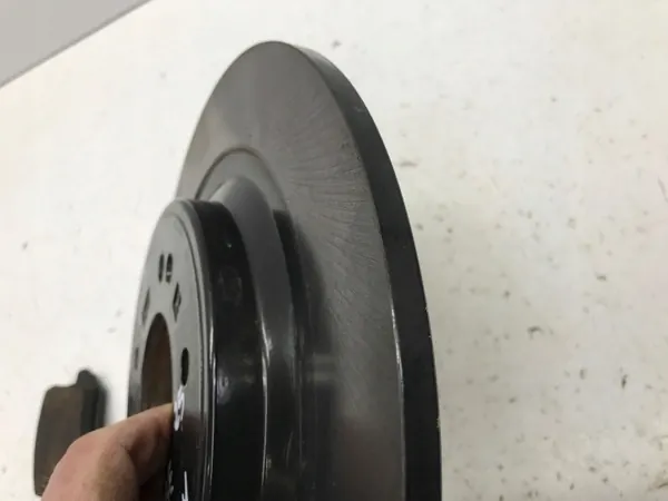 Bromsskiva OEM N7000 Höger bak 300x10mm image 3