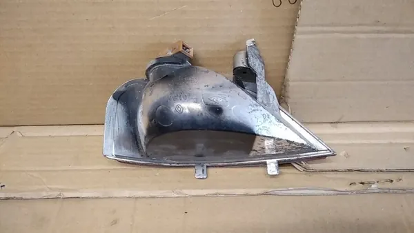 Luz antiniebla trasera izquierda Renault Scenic IV 265855907R image 3