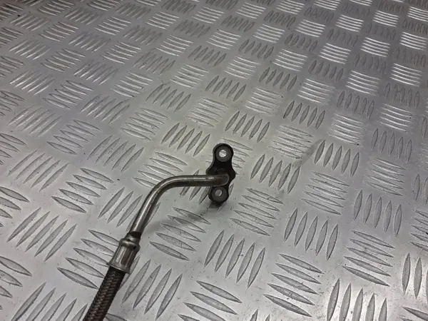 Begagnad Volvo Turbo Smörjningsrör OEM Del image 3