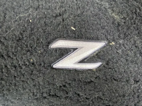 Nissan 370Z kofferbakmat OEM 98923ZV002 - Gebruikt image 5