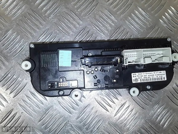 Module climatisation VW Jetta OEM 7n0907426am image 3