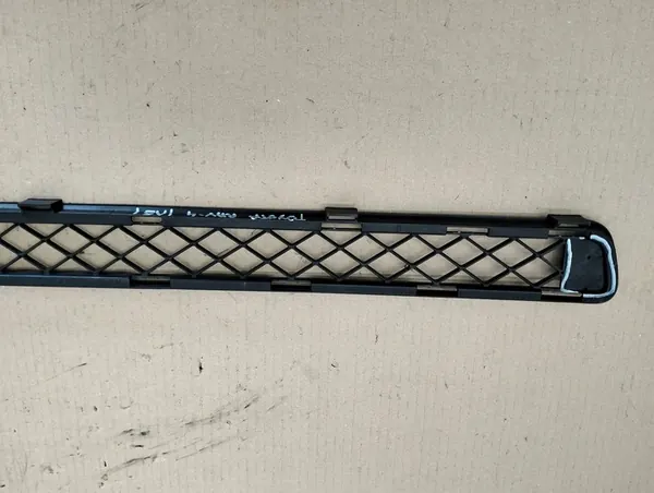 Griglia centrale superiore anteriore Toyota RAV4 III 2005-2008 OEM image 5