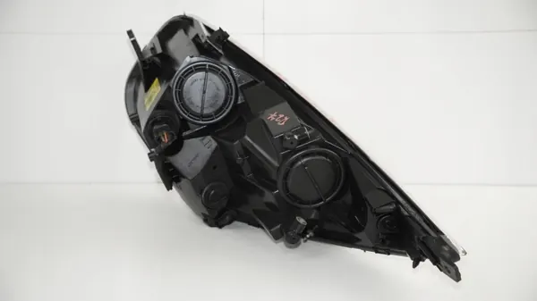 Rechter Frontscheinwerfer Kia Venga 09-14 OEM Gebraucht image 4