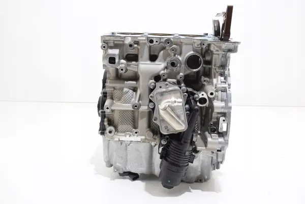 BMW F40 F44 F45 F46 F48 F39 Moottorin Blokki image 3