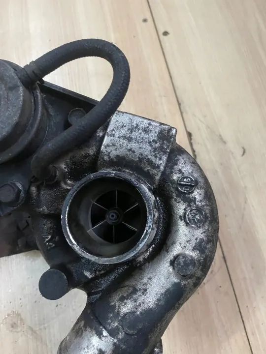 Exhaust Manifold IVECO DAILY 504092116 2.3L image 5