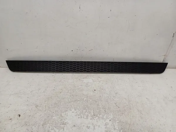 CHEVROLET AVEO T255 07- Rejilla de Parachoques Trasero 96816939 image 2