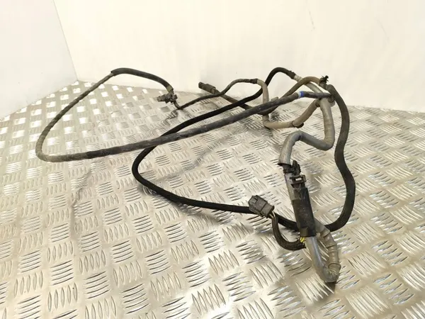 Conducto de suministro AdBlue Citroen DS7 Crossback OEM UVY31870 image 4