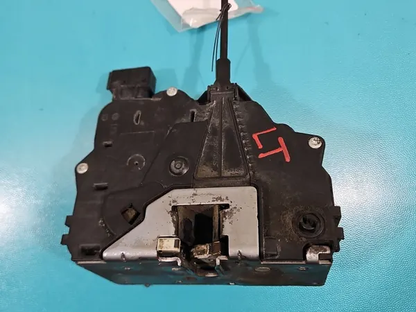 Vänster Baklås 13258265 Opel Corsa D 6 Pin image 3