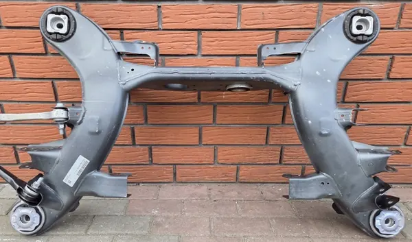 Mercedes W254 Hinterachsschwinge OEM 2543504405 image 2
