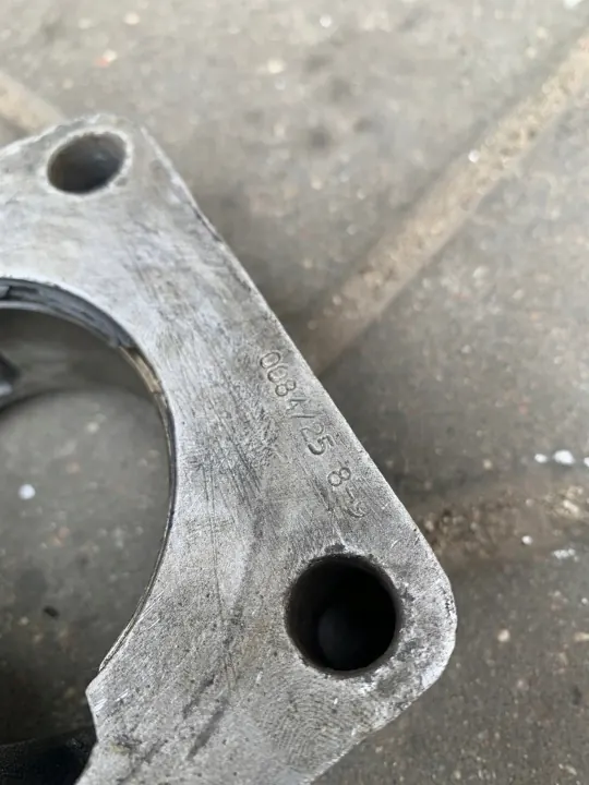 Voimanoton Adapterin Väliosa OEM DYSTANS PRZYSTAWKI ODBIORU MOCY image 3