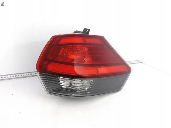 Nissan X-Trail III T32 Höger Bakljus LED Europa image 3