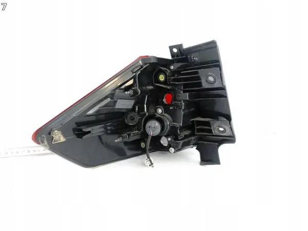 Nissan X-Trail III T32 Höger Bakljus LED Europa image 8