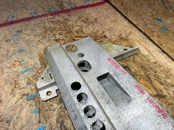 Mini Cooper R50 R52 R53 01-06 Etupuskuri Vahvistus image 5