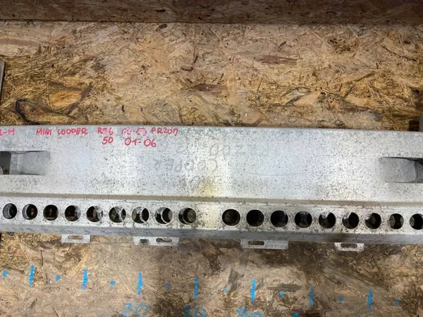 Mini Cooper R50 R52 R53 01-06 Etupuskuri Vahvistus image 7