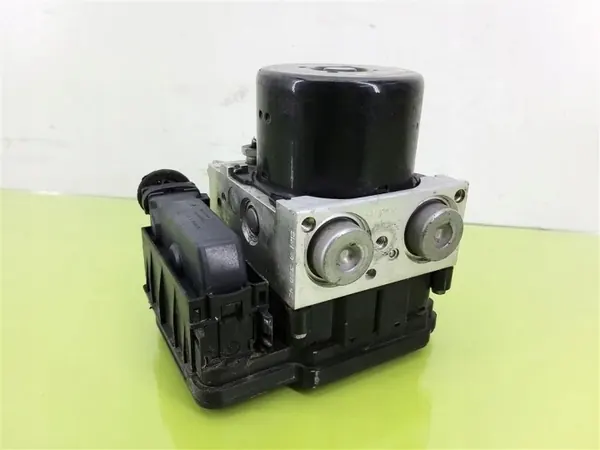 Pompe ABS OEM 13412552 pour Opel Zafira Tourer C image 3