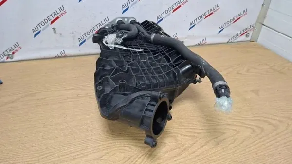 Gebrauchtes BMW OE Ansaugkrümmer OEM 9380177 image 8