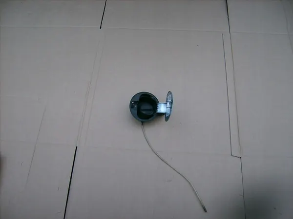 VW POLO 9N Bränsletanklock 6Q6809857E image 7