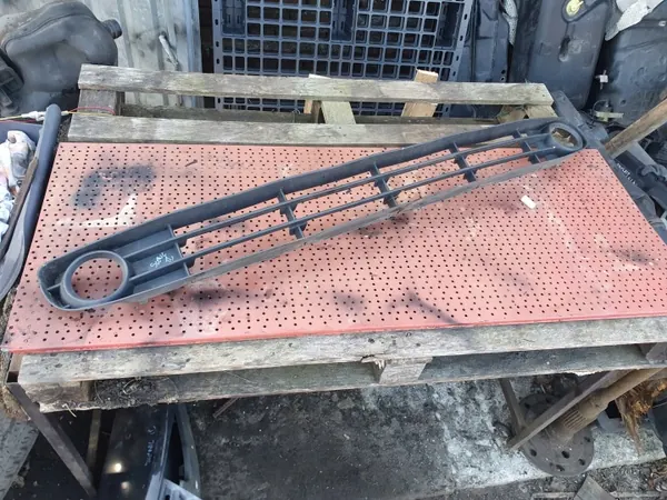 OEM Kühlergrill für Renault Scenic II 2005 - Unterer Stoßfänger image 2