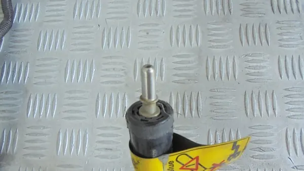 Manguera AdBlue Volvo OE para FH E5 - Pieza OEM image 4